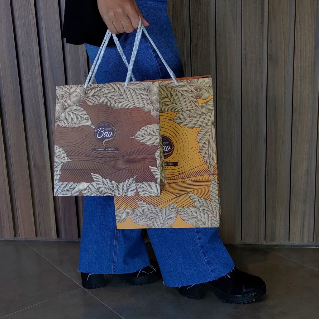 [8333545008] KIT SACOLA CHEIRIN BAO PAPEL - 50UNID P / 50UNID G